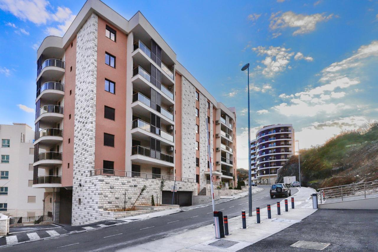 Apartment Anatolia - Mina Becici  Exterior photo